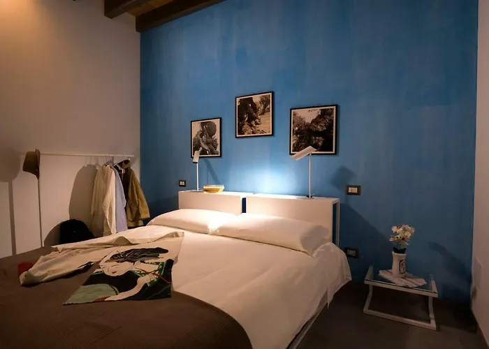 La Casa Di Raffaele Гостевой дом Матера